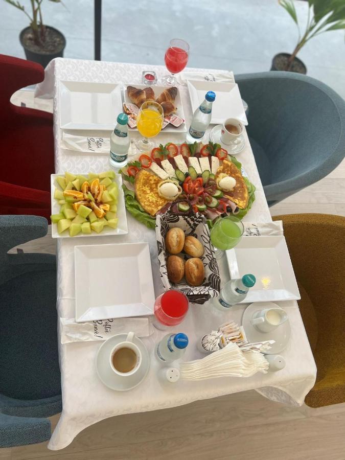 Casa On Hotel Năvodari Екстериор снимка