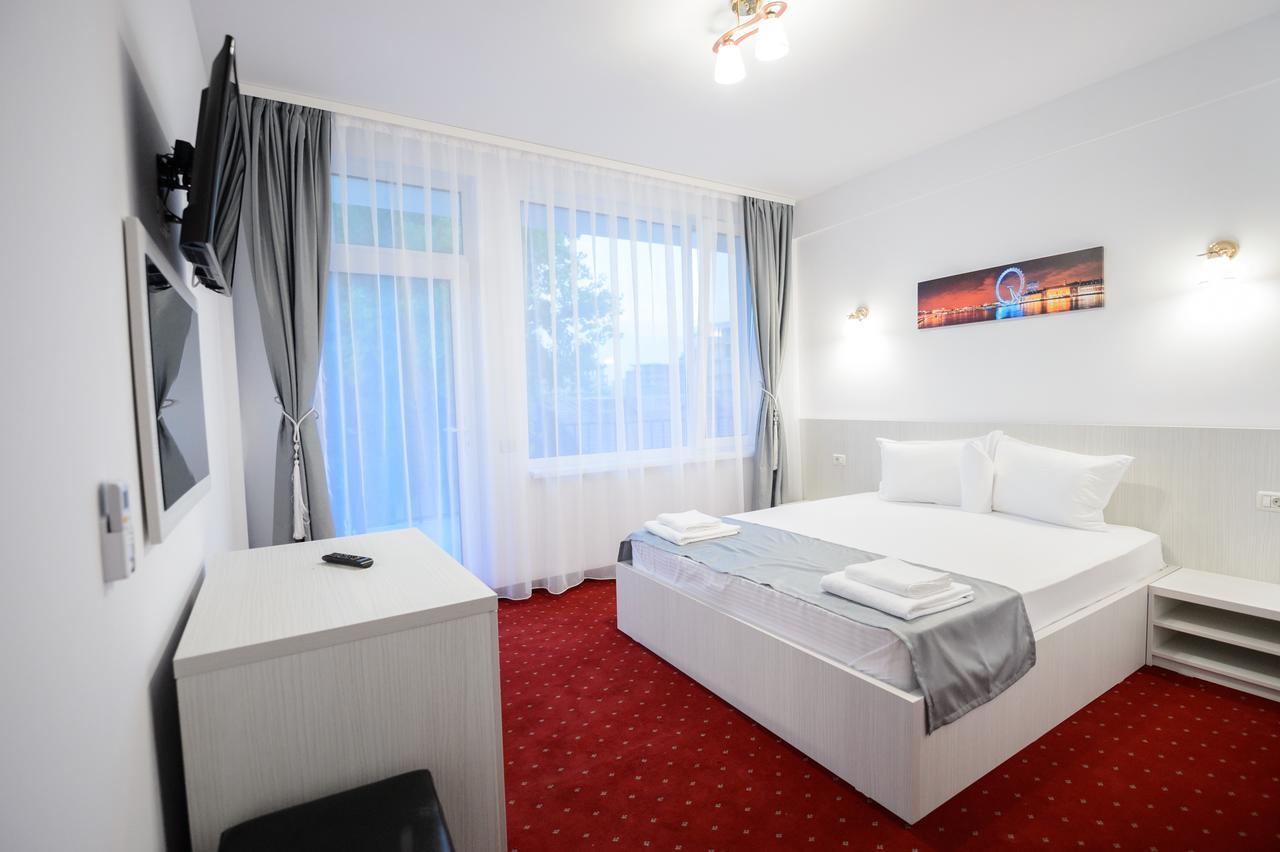 Casa On Hotel Năvodari Екстериор снимка