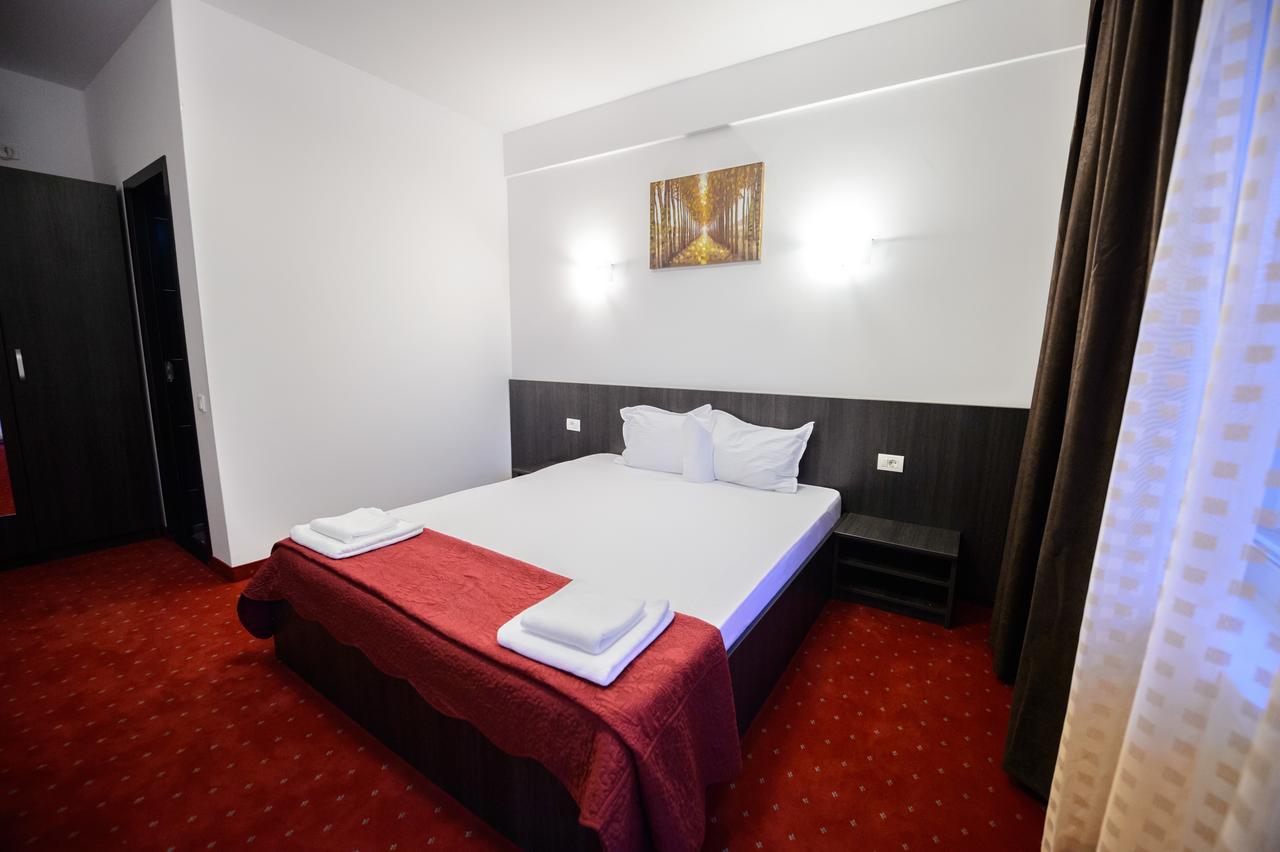 Casa On Hotel Năvodari Екстериор снимка